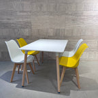 TABLE A MANGER 120*80 CM AVEC 4 CHAISES PERLA