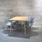 TABLE A MANGER 120*80 + 4 CHAISES SCANDY ( couleurs au choix)