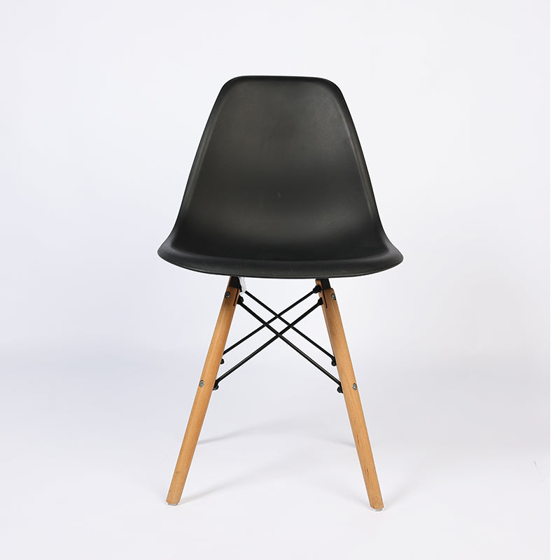 chaises candinave SCANDY NOIR ARTHOME ARTOFIS 